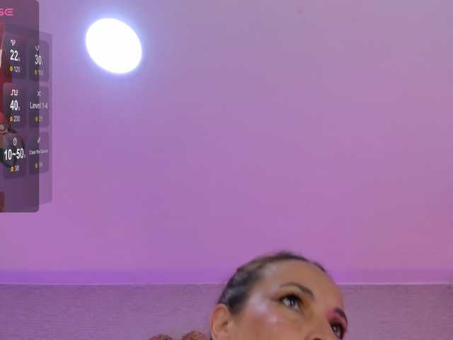 Alina-Roberts live cam on BongaCams