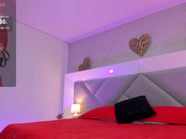 Alina-Roberts live cam preview