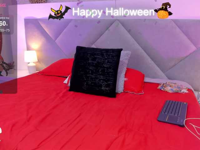 Alina-Roberts live cam preview