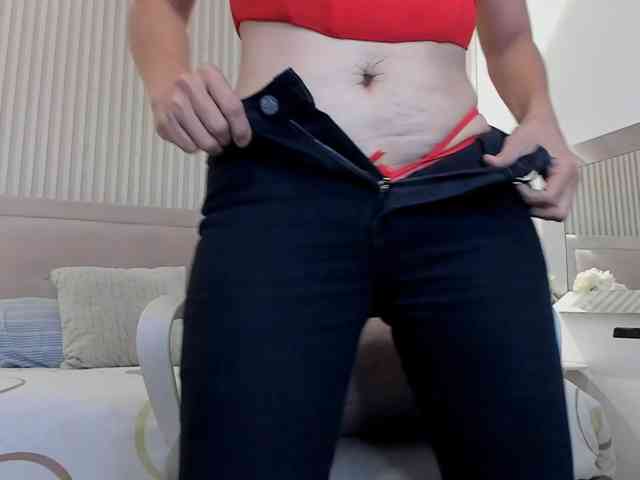 Christinee webcam