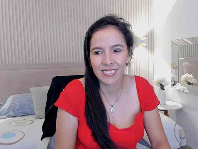 Christinee webcam