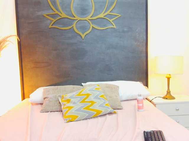 SalomeHill, en vivo ahora en BongaCams
