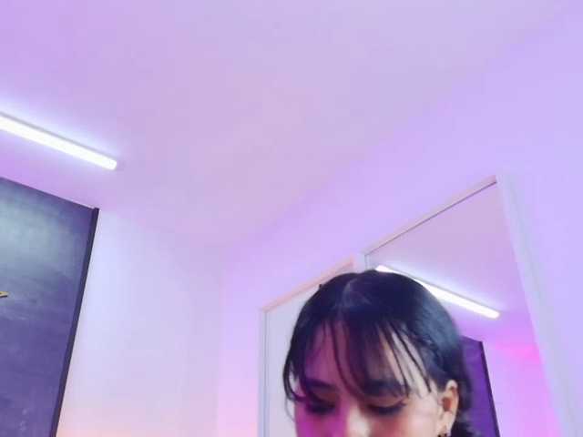 SalomeHill live cam on BongaCams