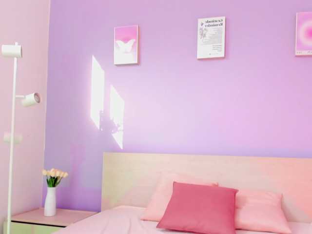 MaryWells, live now on BongaCams