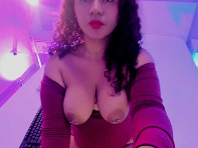 MaryWells live cam on BongaCams
