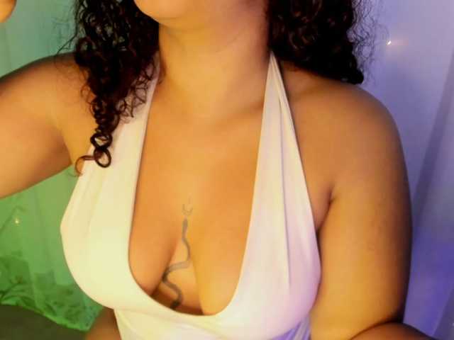 MaryWells live cam on BongaCams