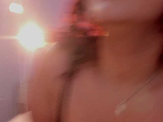 MaryWells live cam on BongaCams
