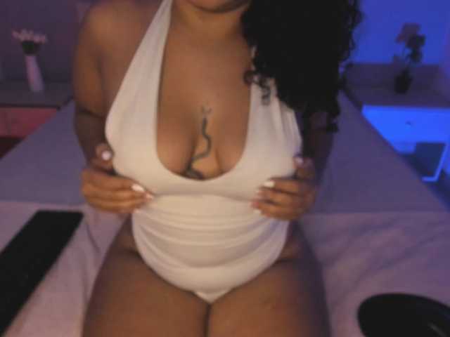 MaryWells live cam on BongaCams