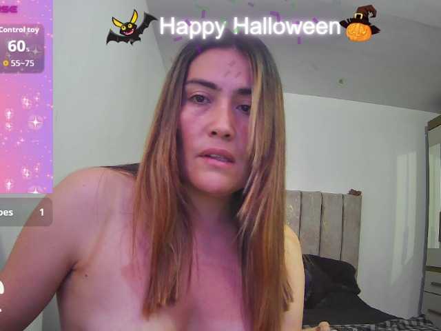 luciasexy2 live cam preview
