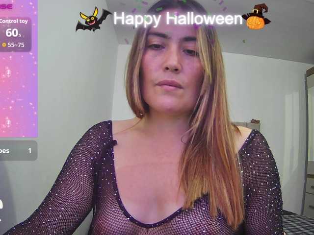 luciasexy2, live now on BongaCams