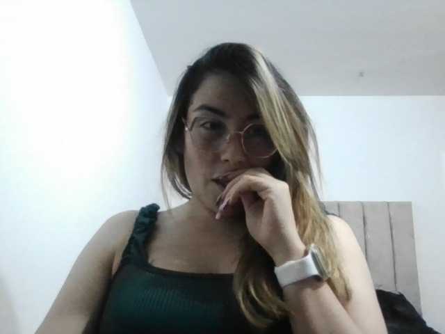 luciasexy2 live cam on BongaCams