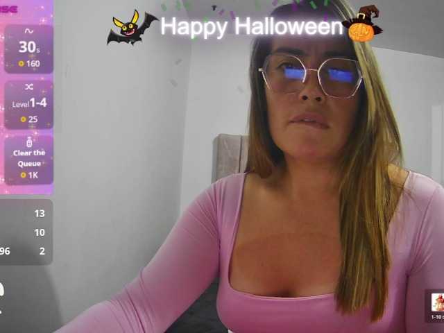 luciasexy2, en vivo ahora en BongaCams