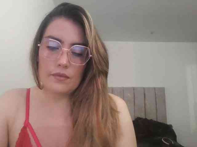 luciasexy2 webcam