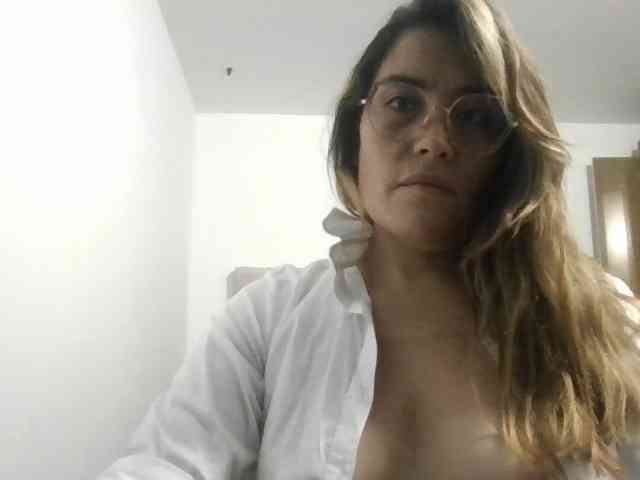 luciasexy2 webcam