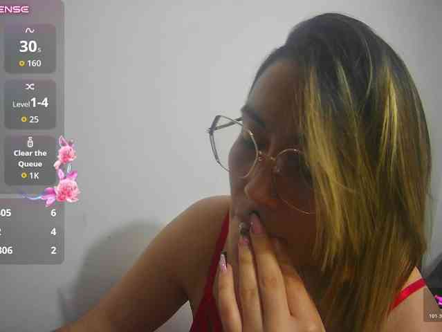 luciasexy2 luciasexy2