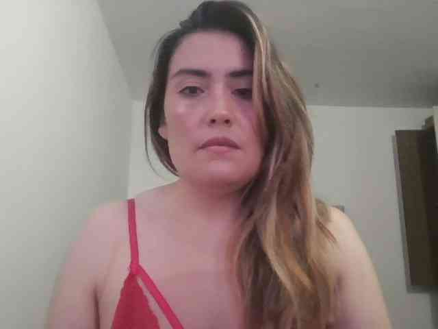 luciasexy2 webcam