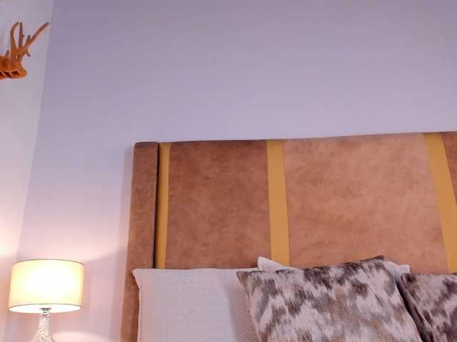 maviecooper, en vivo ahora en BongaCams