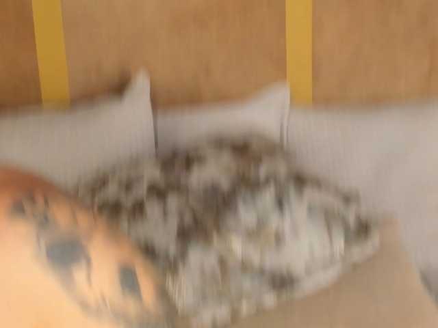 maviecooper live cam on BongaCams