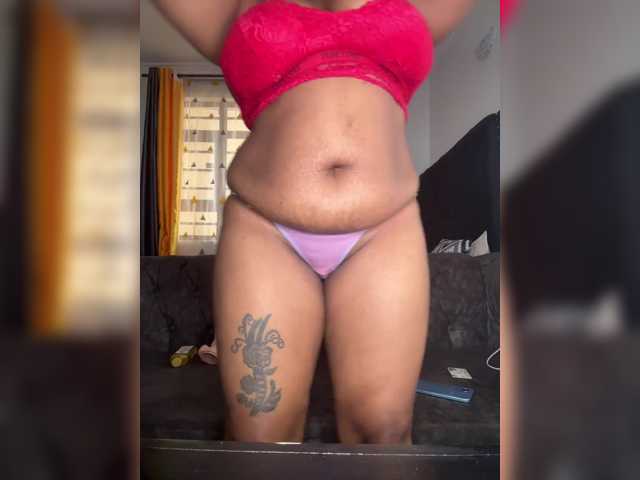 KinkyArya