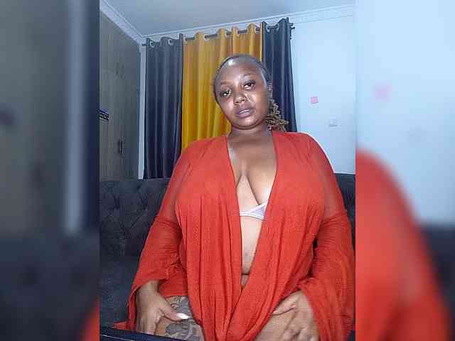 KinkyArya webcam