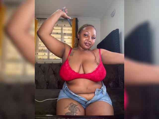 KinkyArya webcam