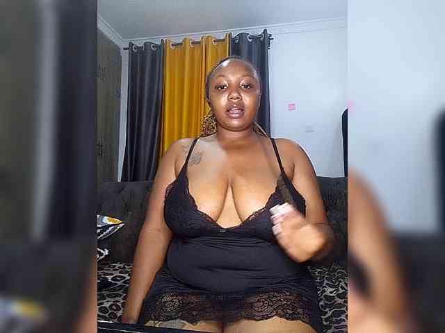 KinkyArya webcam