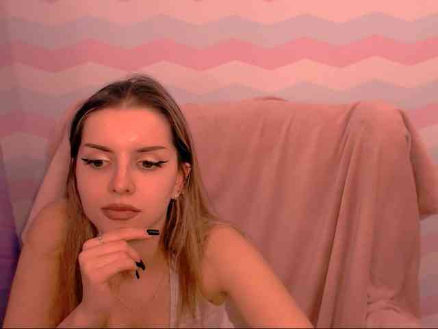 AliceLovelly webcam