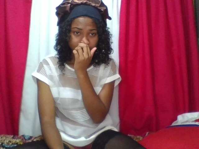 ERICAHJS live cam on BongaCams