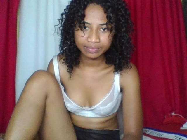 ERICAHJS live cam on BongaCams
