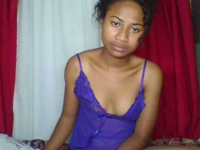 ERICAHJS live cam on BongaCams