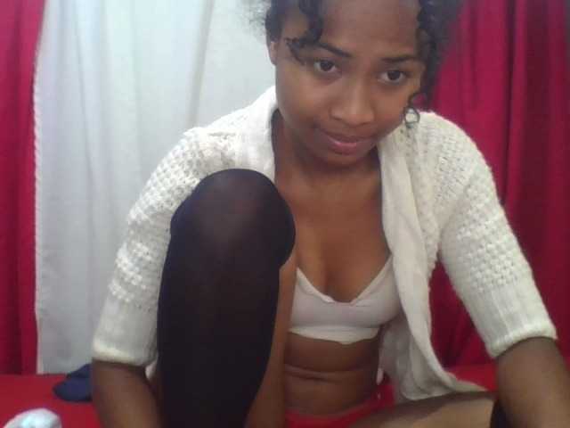 ERICAHJS live cam on BongaCams