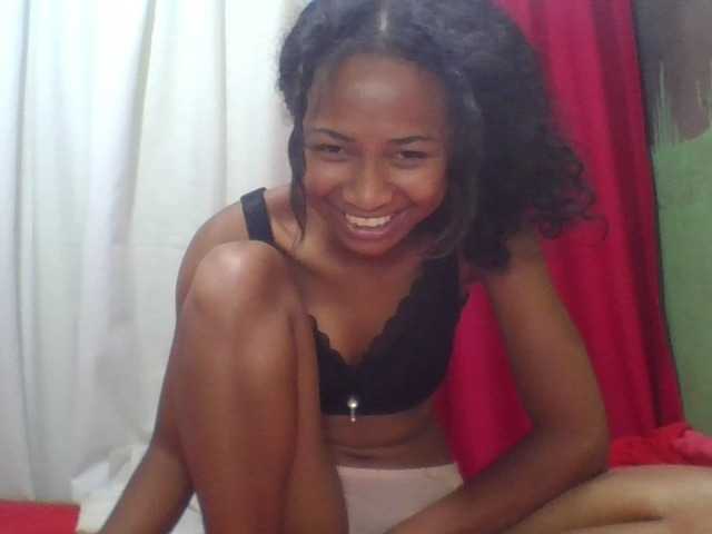 ERICAHJS live cam on BongaCams