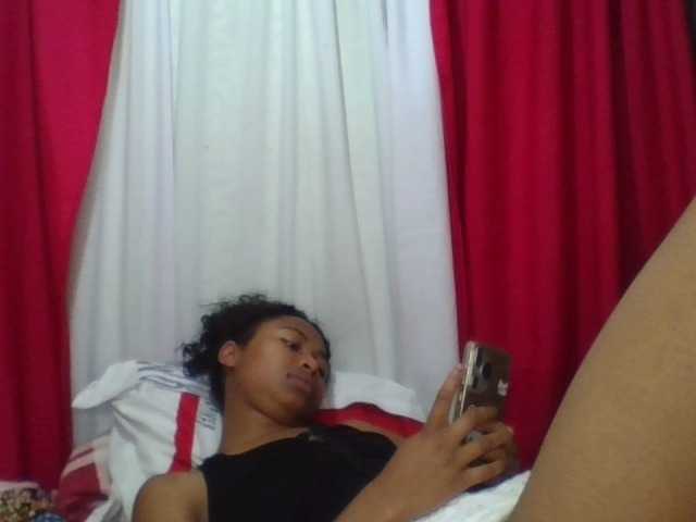 ERICAHJS live cam on BongaCams