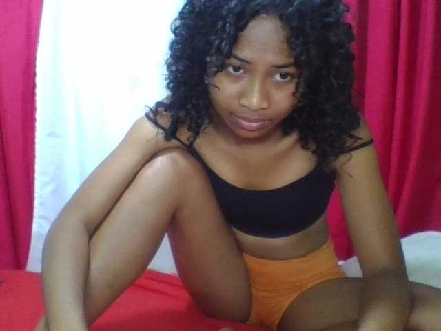 ERICAHJS live cam on BongaCams