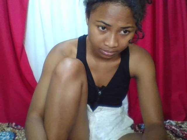 ERICAHJS live cam on BongaCams