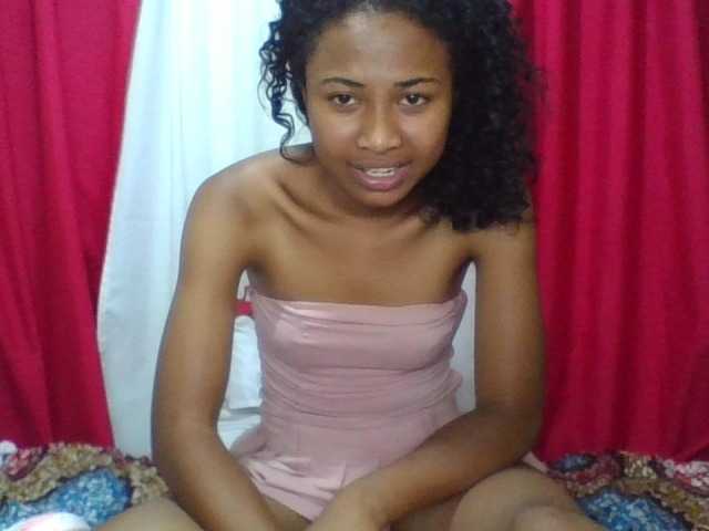 ERICAHJS live cam on BongaCams