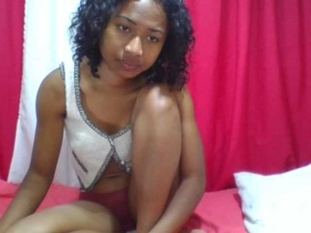 ERICAHJS live cam on BongaCams