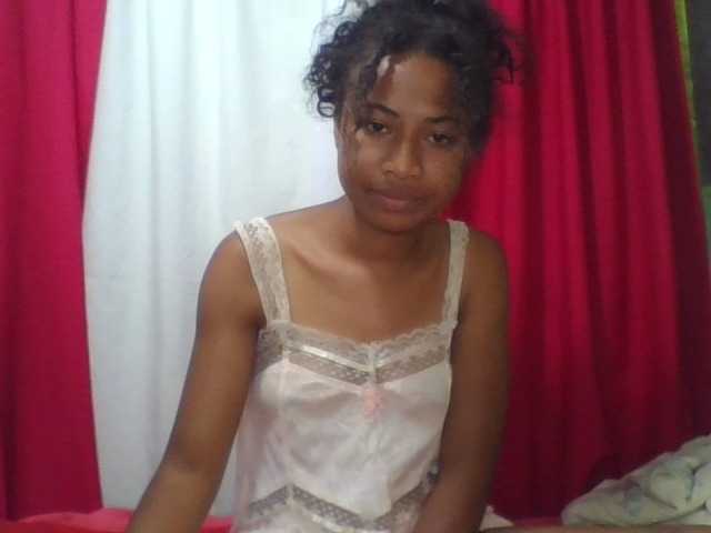 ERICAHJS live cam on BongaCams