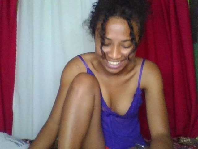 ERICAHJS live cam on BongaCams