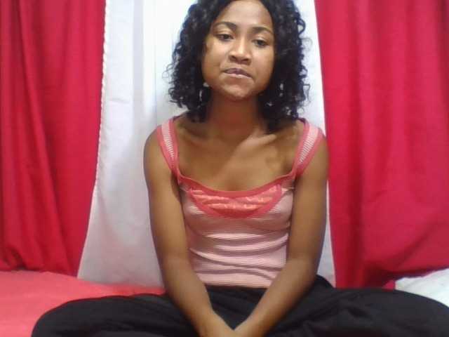 ERICAHJS live cam on BongaCams