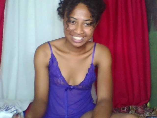 ERICAHJS live cam on BongaCams