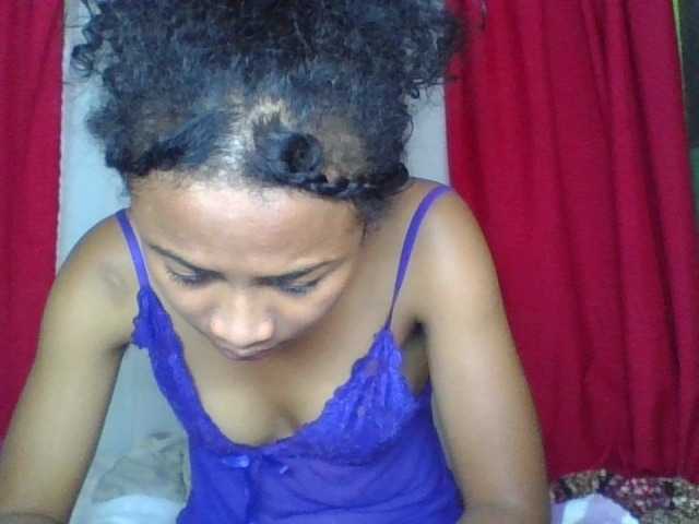 ERICAHJS live cam on BongaCams