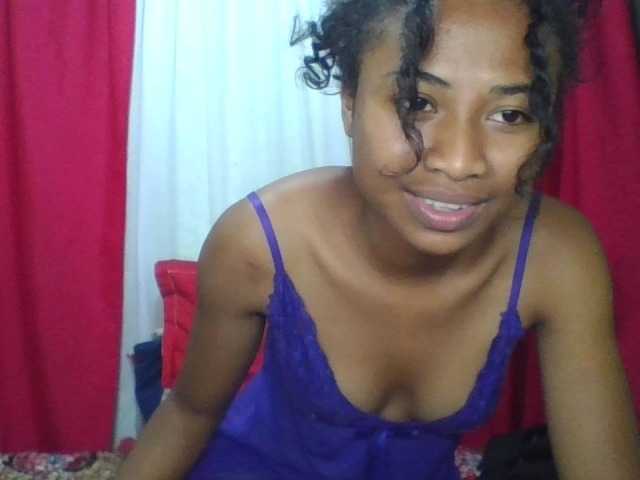 ERICAHJS live cam on BongaCams