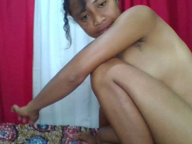 ERICAHJS live cam on BongaCams