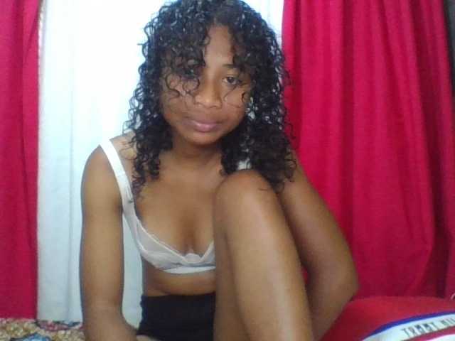 ERICAHJS live cam on BongaCams