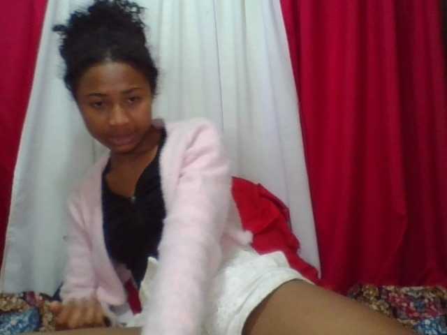 ERICAHJS live cam on BongaCams
