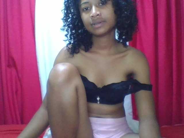 ERICAHJS live cam on BongaCams
