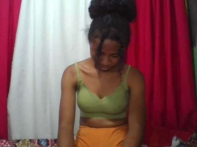 ERICAHJS live cam on BongaCams
