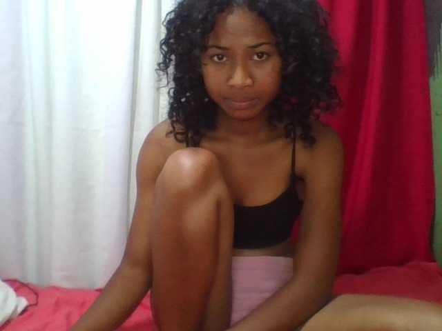 ERICAHJS live cam on BongaCams