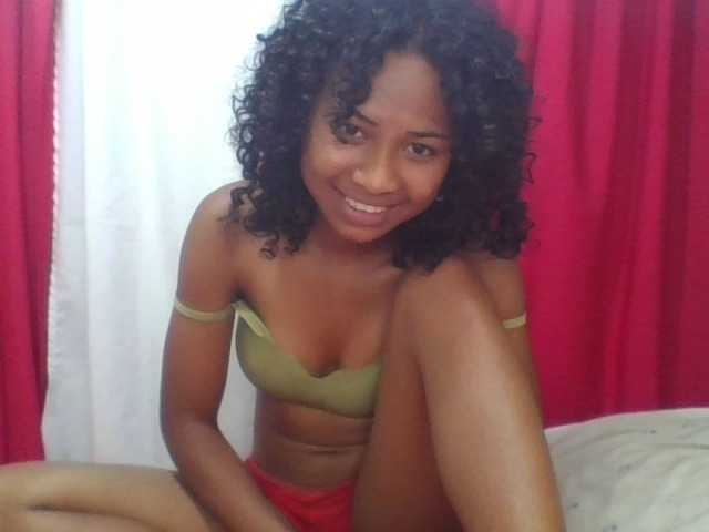 ERICAHJS live cam on BongaCams